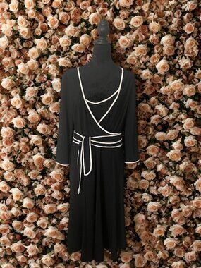 Jones New York Black Dress with White Piping